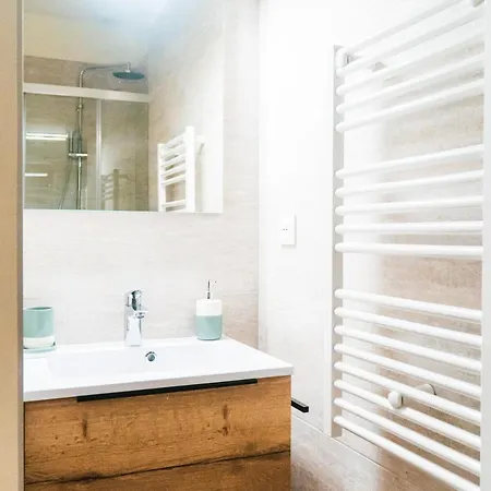 Bloom Living - T1 De Charme - Hyper Centre - Metro *