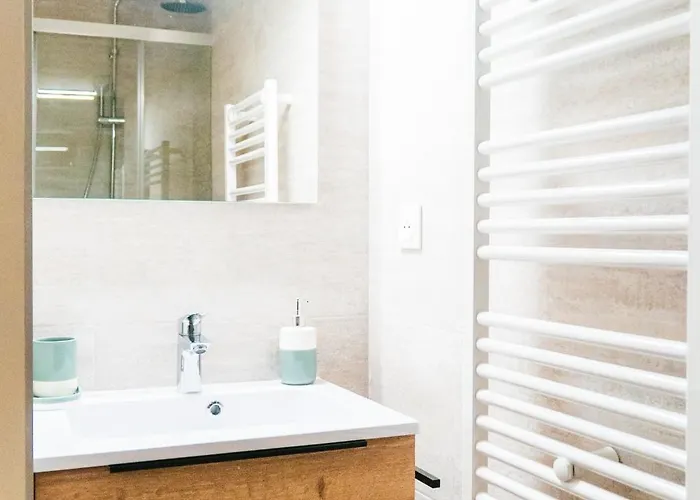 Bloom Living - T1 Standing - Hyper Centre *